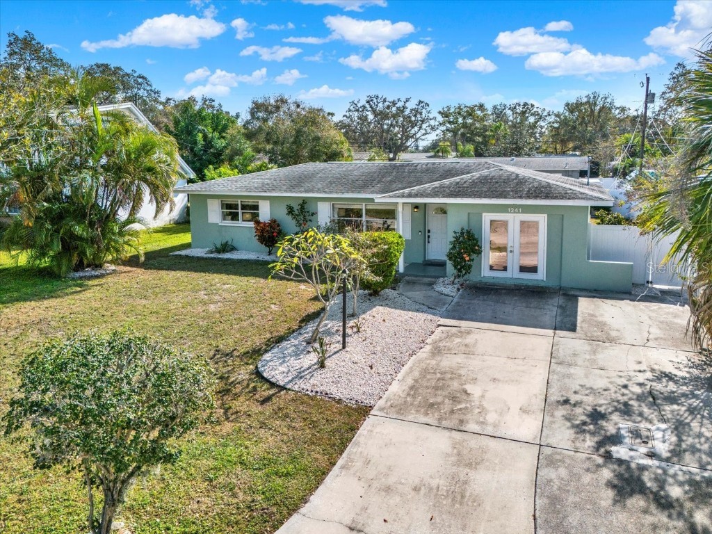 1241 12th Court SW Largo FL 33770 TB8451545 image28