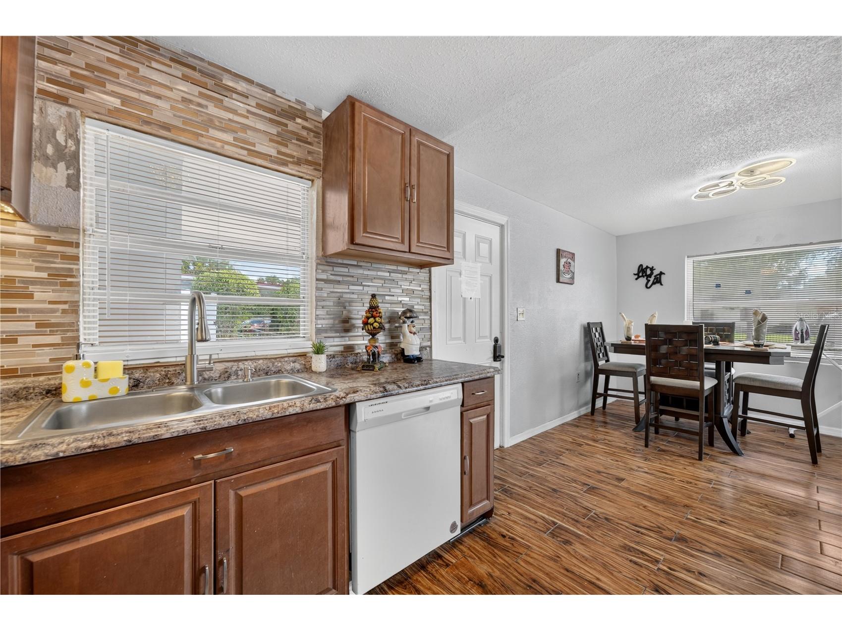 1241 Deerock Drive Orlando FL 32811 O6421790 image16
