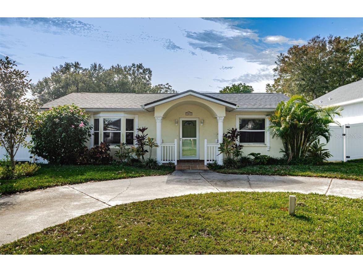 1241 Falcon Drive Dunedin FL 34698 T3498307 image1