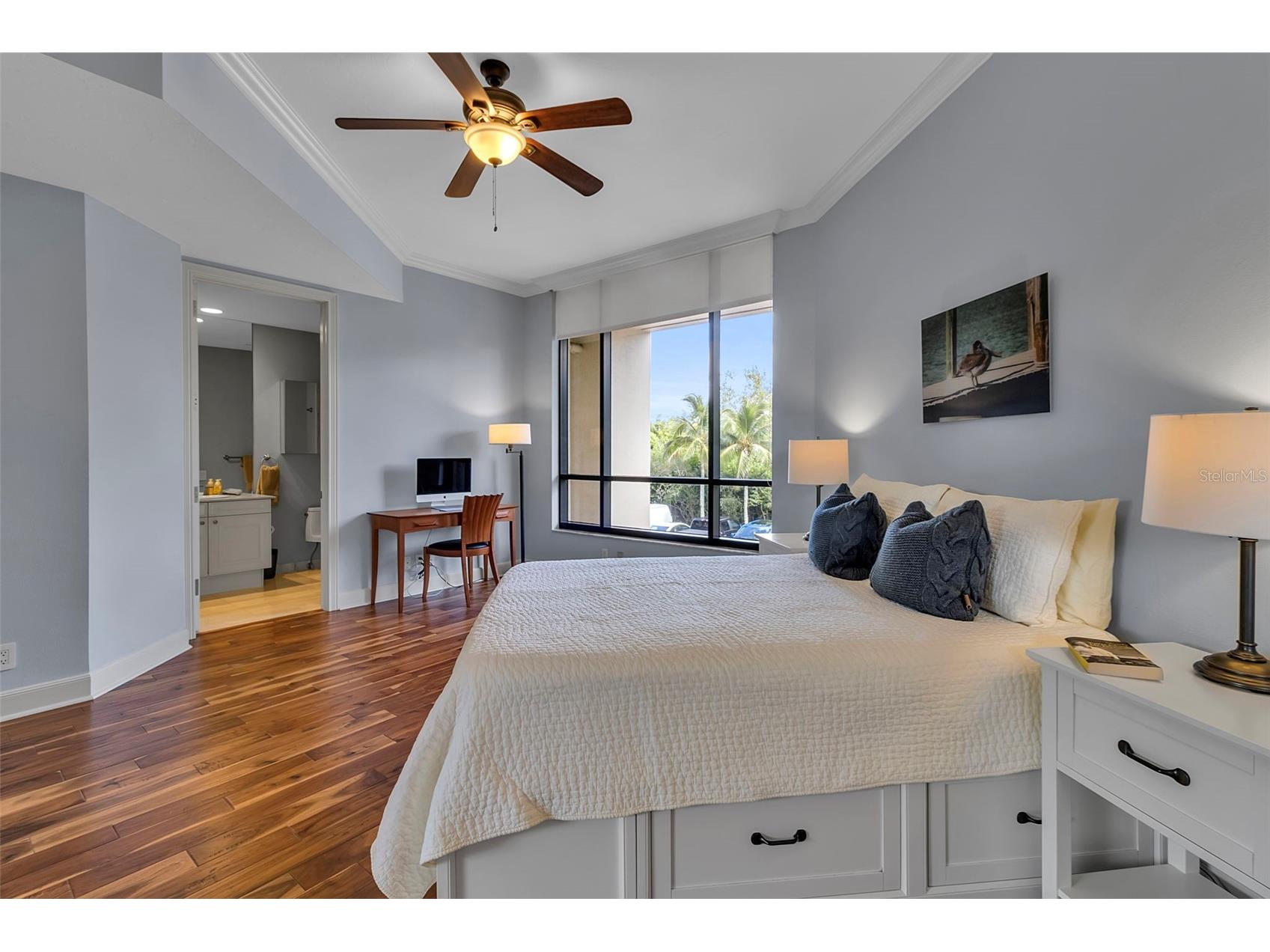 1241 Gulf Of Mexico Drive #109 Longboat Key FL 34228 - GULF OF MEXICO A4667851 image21