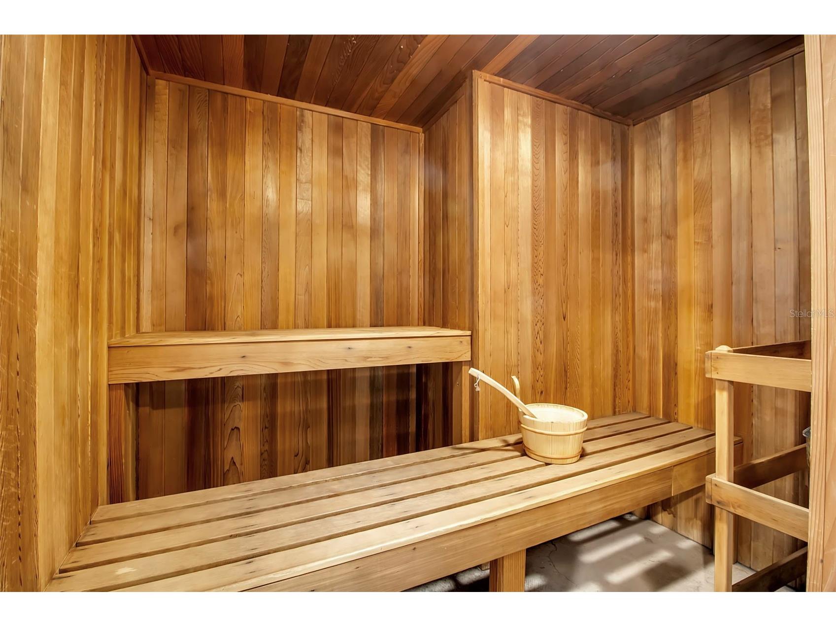 1241 Gulf Of Mexico Drive #109 Longboat Key FL 34228 - GULF OF MEXICO A4667851 image33