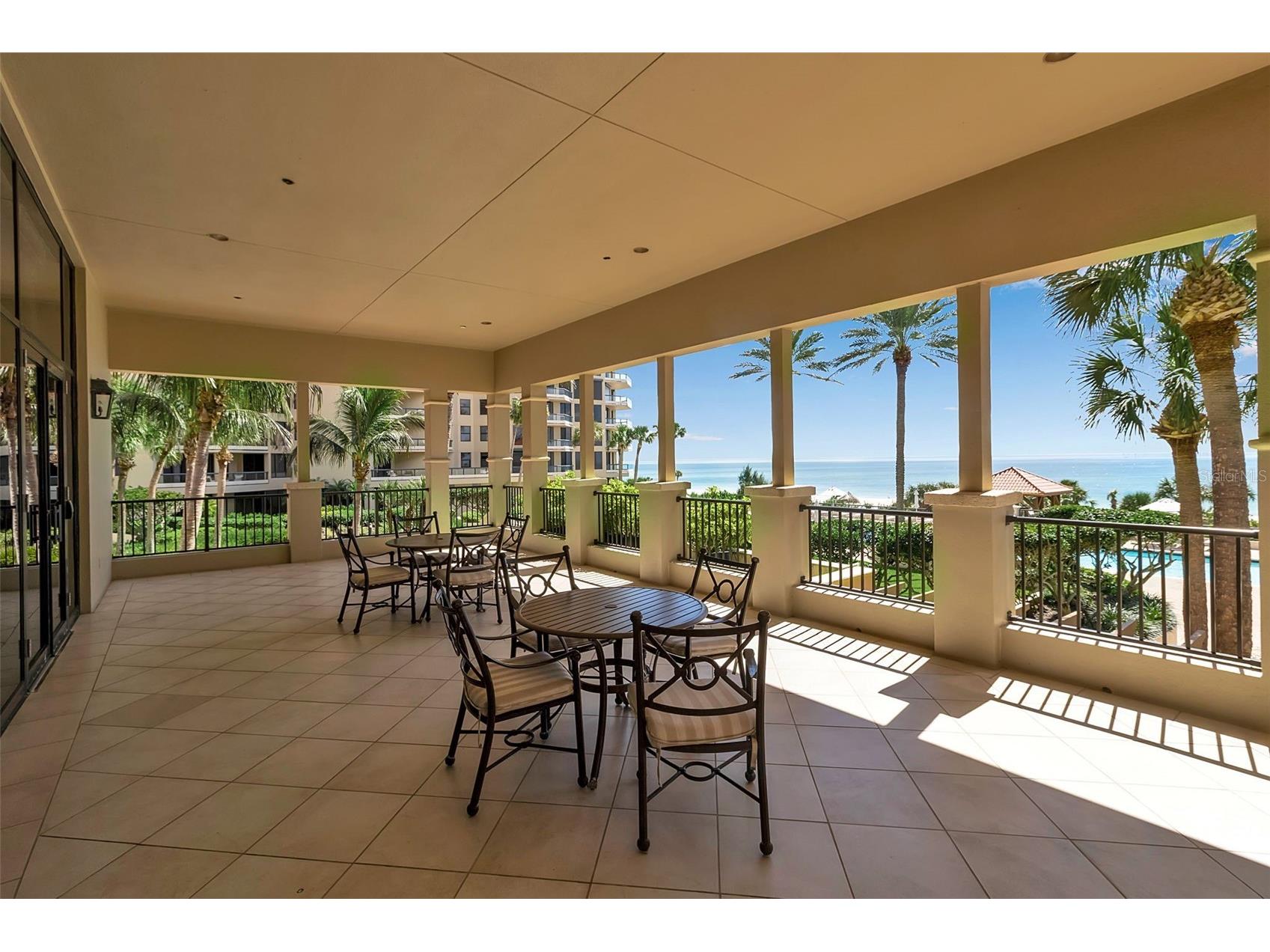 1241 Gulf Of Mexico Drive #109 Longboat Key FL 34228 - GULF OF MEXICO A4667851 image39