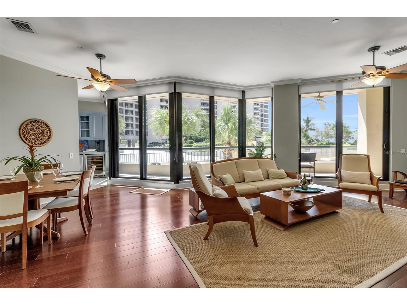 1241 Gulf Of Mexico Drive #109 Longboat Key FL 34228 - GULF OF MEXICO A4667851 image5