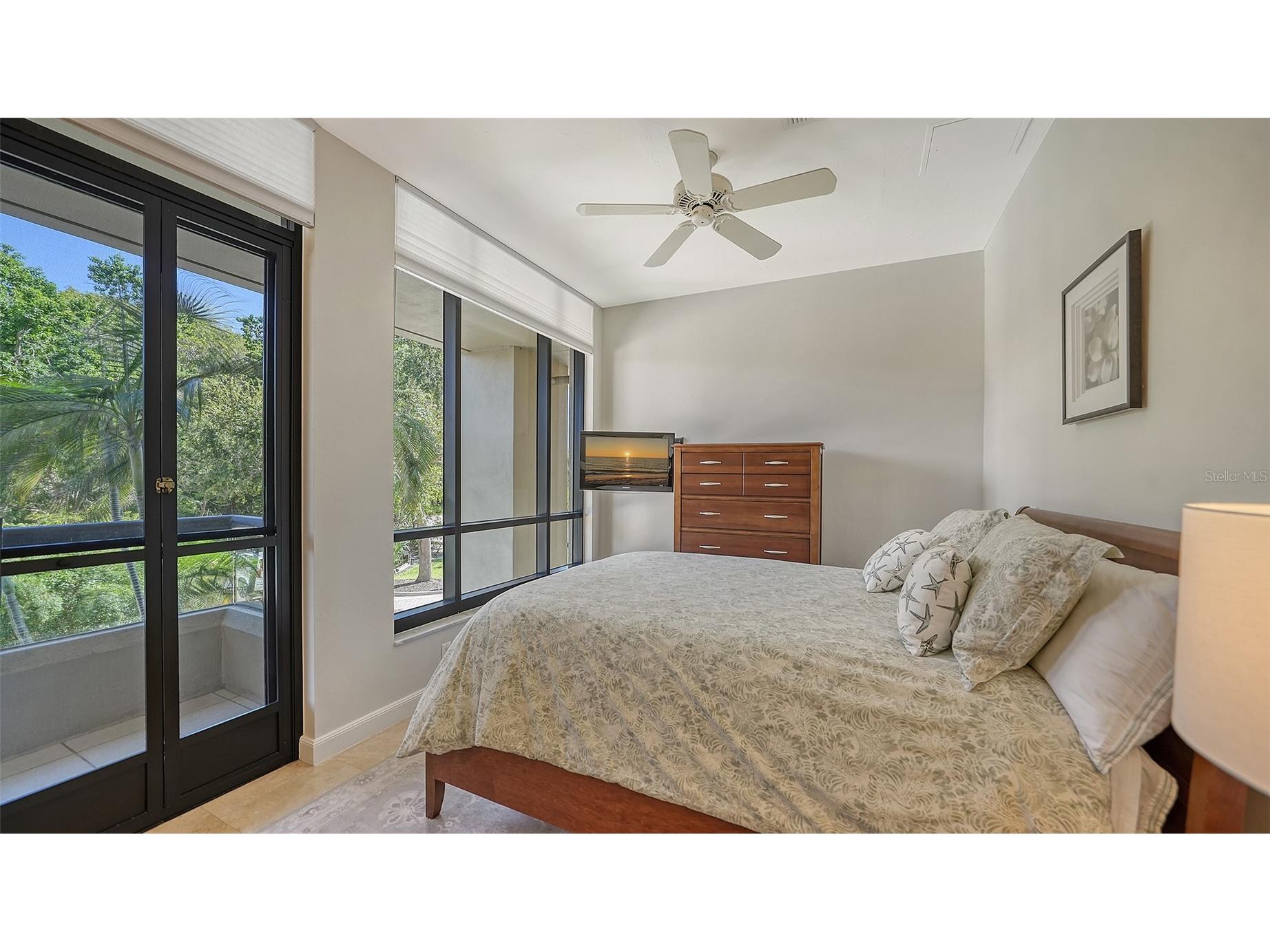 1241 Gulf Of Mexico Drive #111 Longboat Key FL 34228 - GULF OF MEXICO A4684166 image15