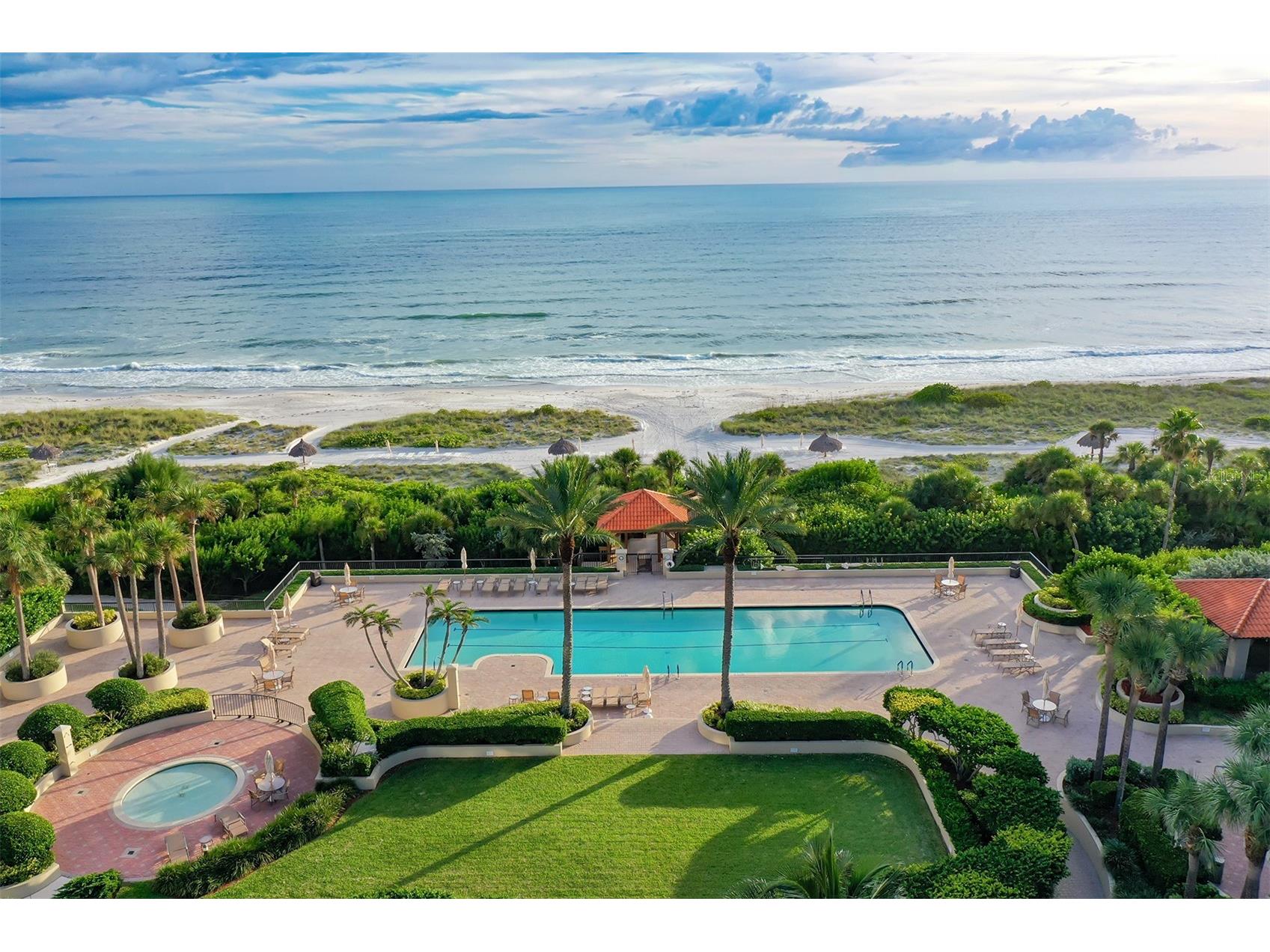 1241 Gulf Of Mexico Drive #111 Longboat Key FL 34228 - GULF OF MEXICO A4684166 image21