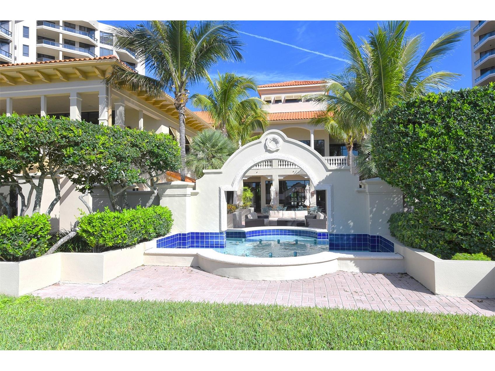 1241 Gulf Of Mexico Drive #111 Longboat Key FL 34228 - GULF OF MEXICO A4684166 image23