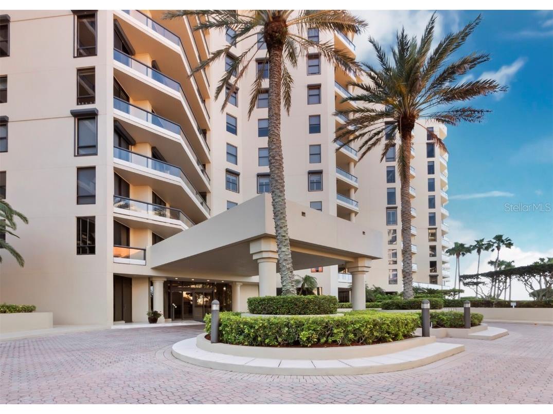 1241 Gulf Of Mexico Drive #201 Longboat Key FL 34228 - GULF OF MEXICO A4530550 image1