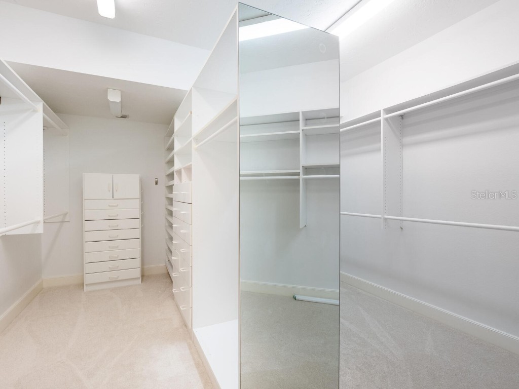 1241 Gulf Of Mexico Drive #203 Longboat Key FL 34228 - GULF OF MEXICO A4668344 image18