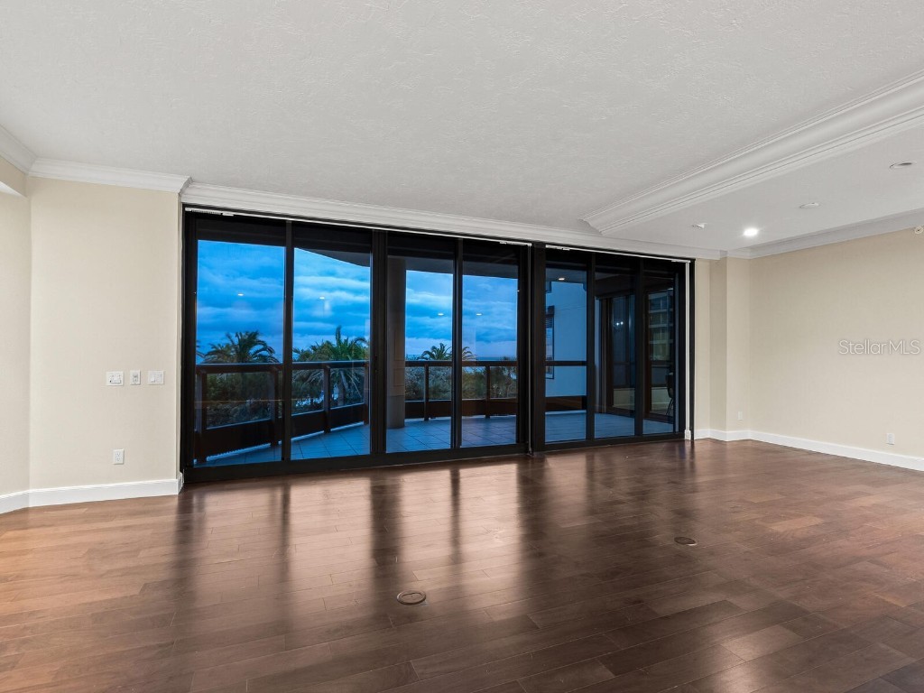 1241 Gulf Of Mexico Drive #203 Longboat Key FL 34228 - GULF OF MEXICO A4668344 image25