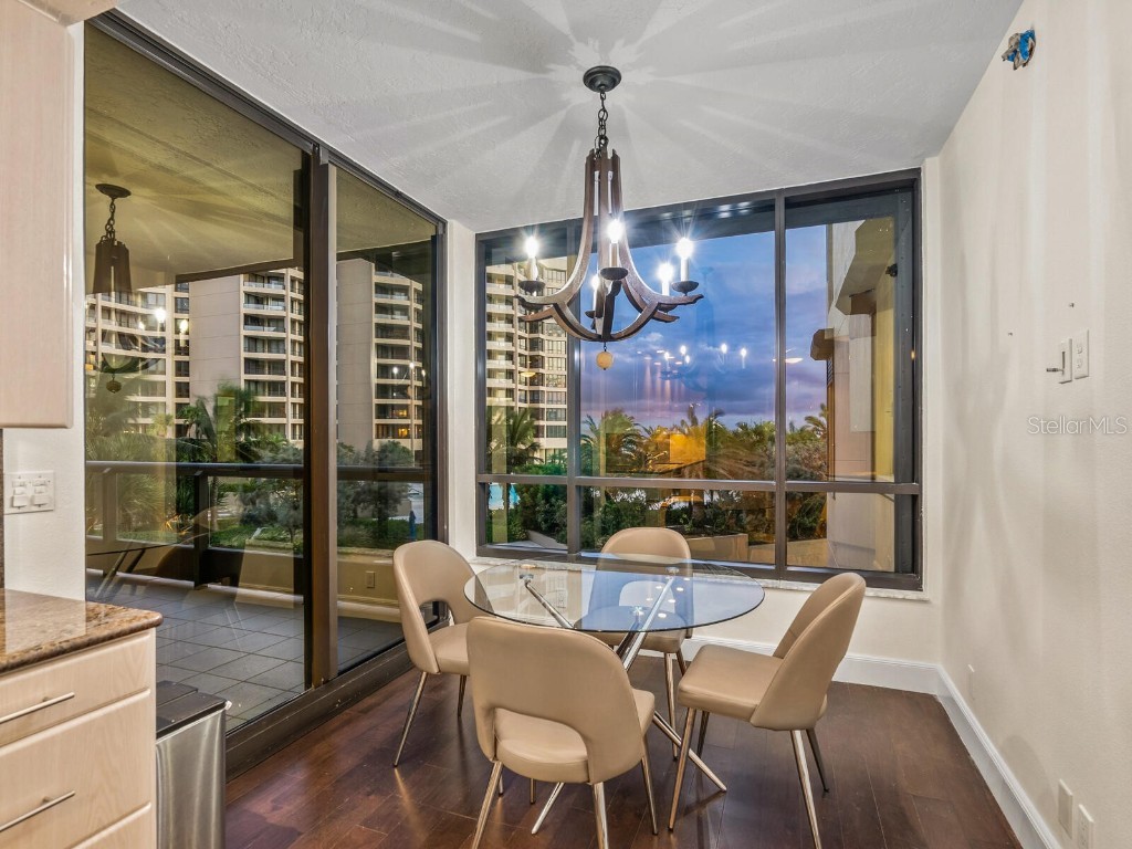 1241 Gulf Of Mexico Drive #203 Longboat Key FL 34228 - GULF OF MEXICO A4668344 image29