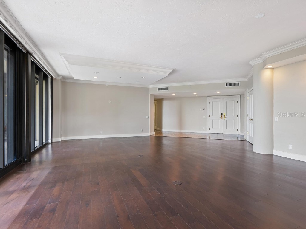 1241 Gulf Of Mexico Drive #203 Longboat Key FL 34228 - GULF OF MEXICO A4668344 image7