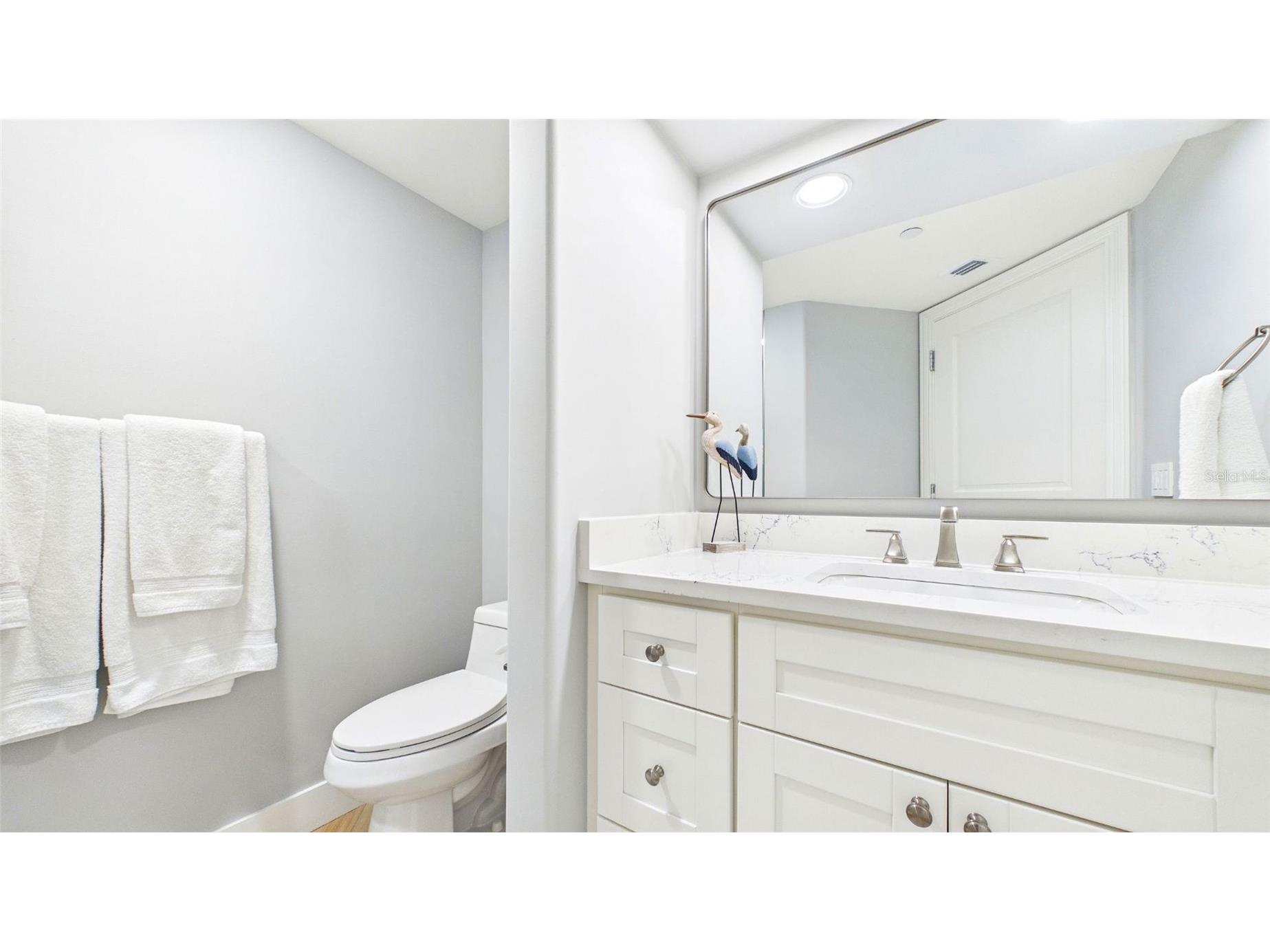 1241 Gulf Of Mexico Drive #506 Longboat Key FL 34228 A4689658 image21