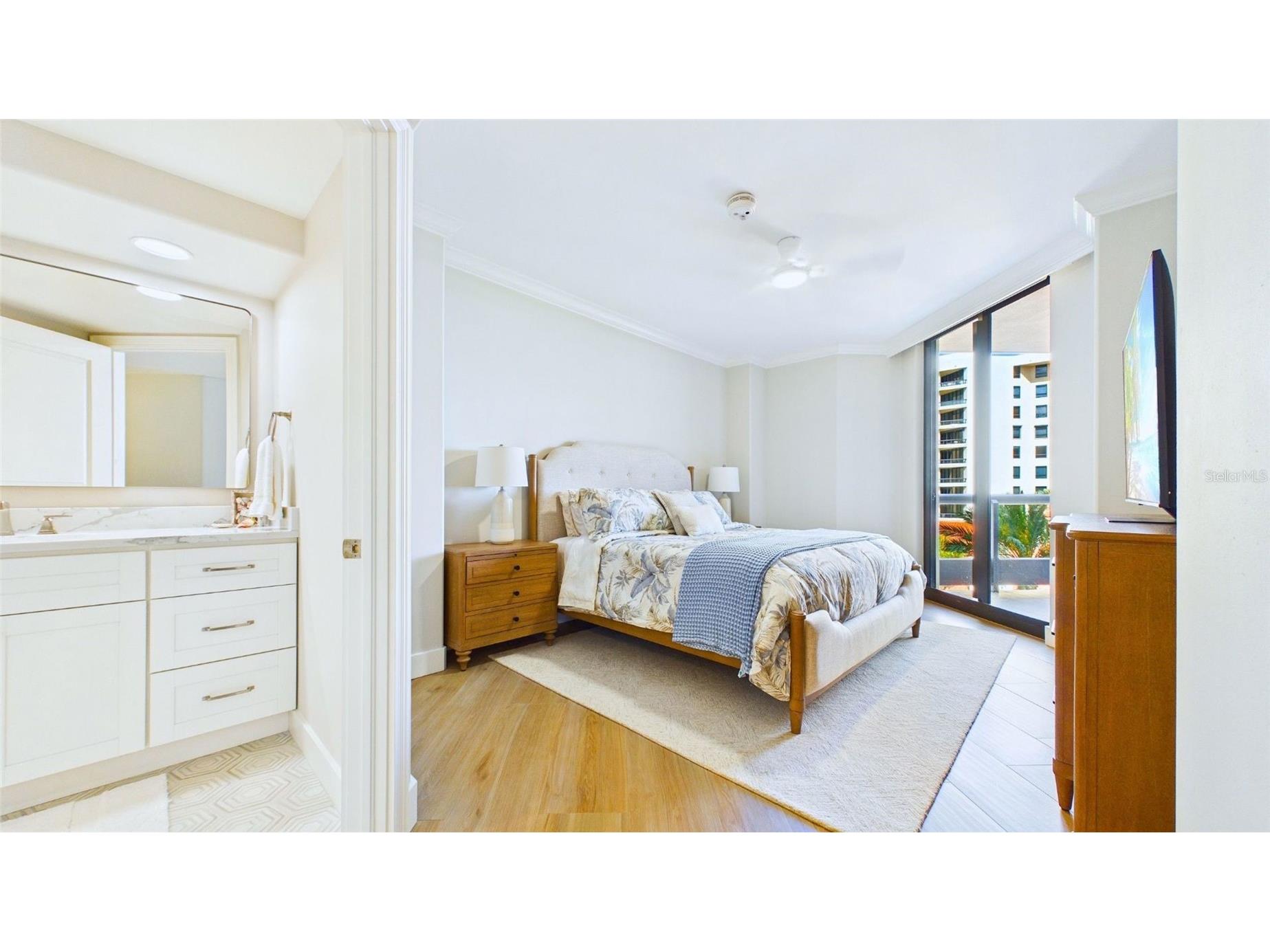 1241 Gulf Of Mexico Drive #506 Longboat Key FL 34228 A4689658 image24
