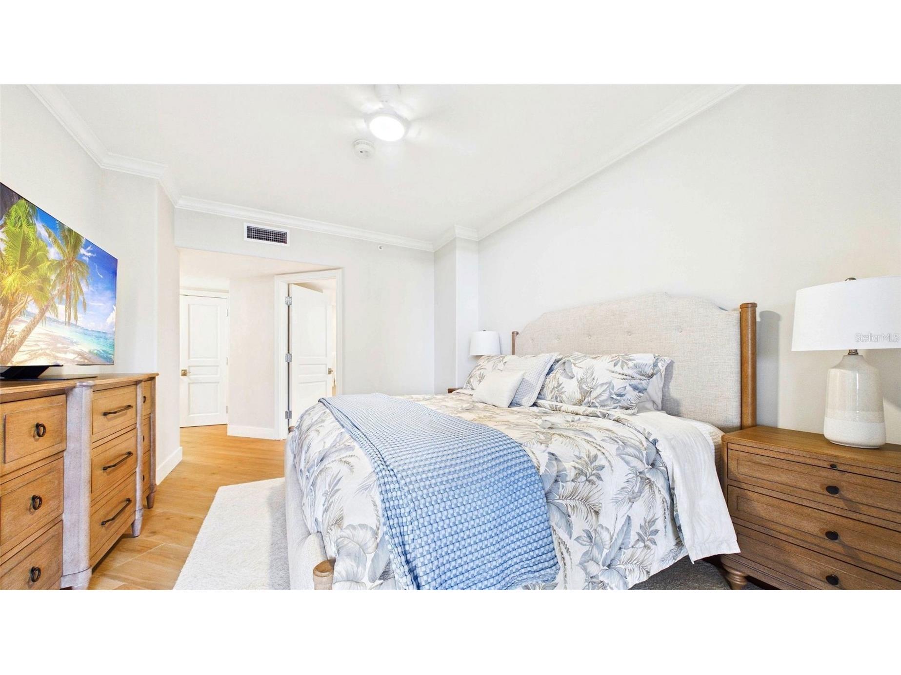 1241 Gulf Of Mexico Drive #506 Longboat Key FL 34228 A4689658 image25