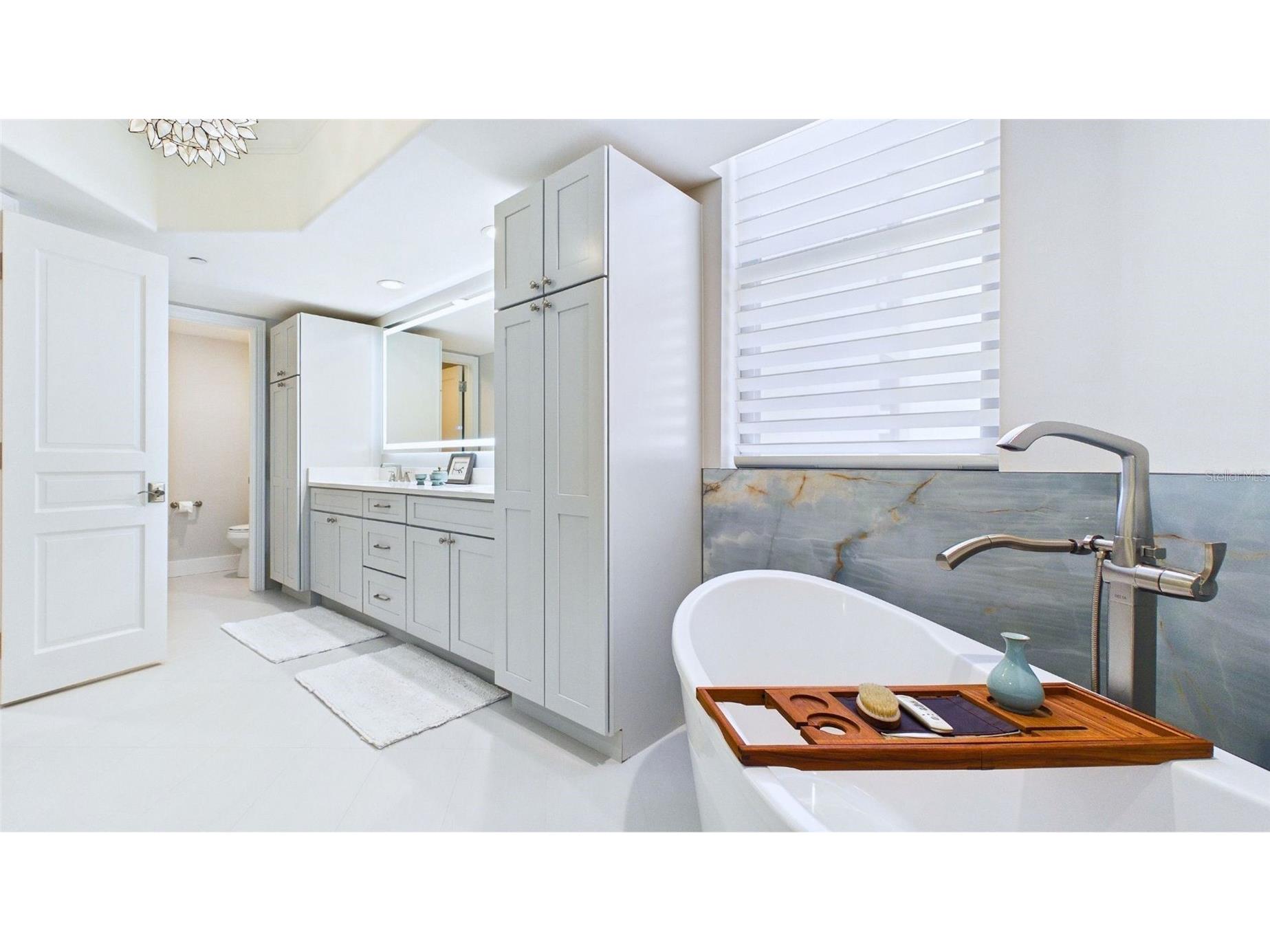 1241 Gulf Of Mexico Drive #506 Longboat Key FL 34228 A4689658 image43
