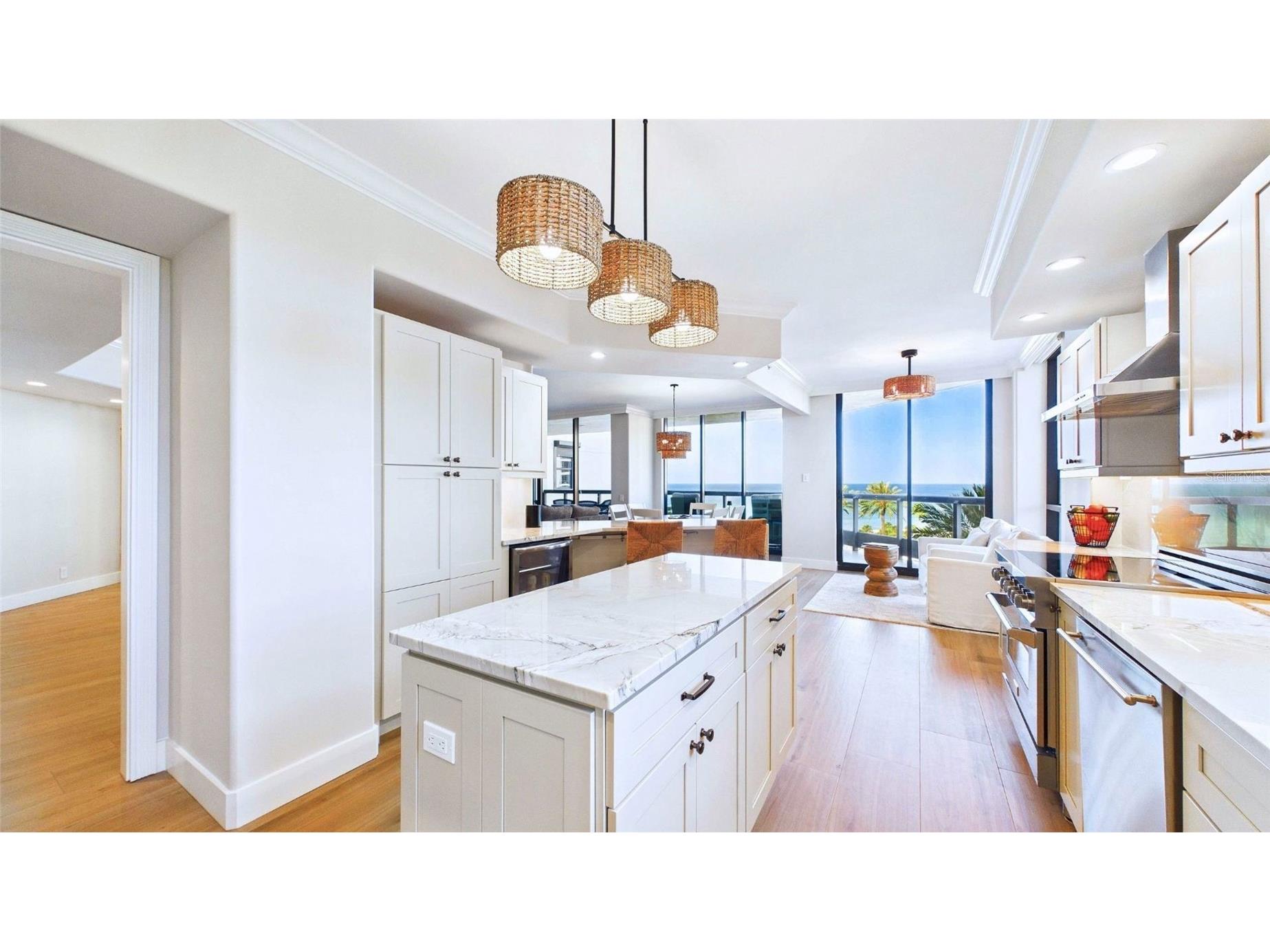 1241 Gulf Of Mexico Drive #506 Longboat Key FL 34228 A4689658 image8