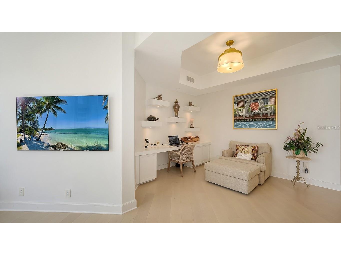 1241 Gulf Of Mexico Drive #803 Longboat Key FL 34228 - GULF OF MEXICO A4667938 image14