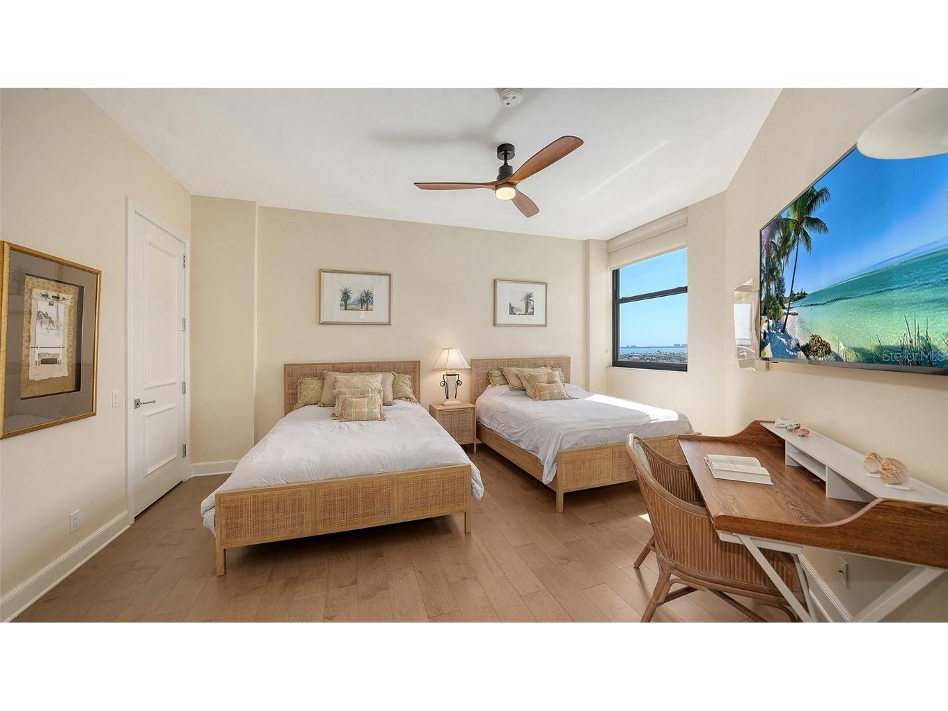 1241 Gulf Of Mexico Drive #803 Longboat Key FL 34228 - GULF OF MEXICO A4667938 image19