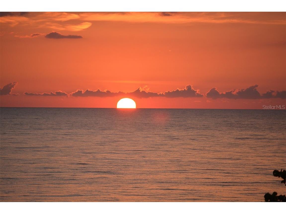 1241 Gulf Of Mexico Drive #803 Longboat Key FL 34228 - GULF OF MEXICO A4667938 image39