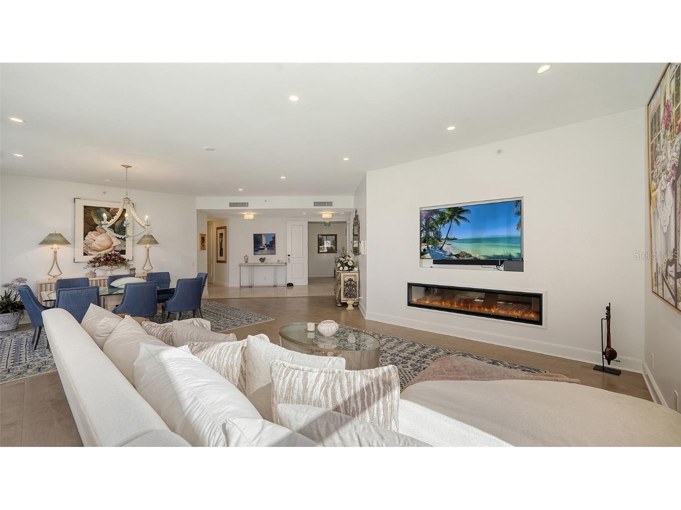 1241 Gulf Of Mexico Drive #803 Longboat Key FL 34228 - GULF OF MEXICO A4667938 image7