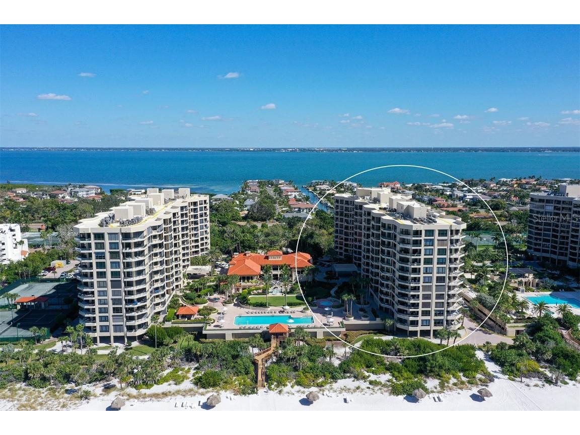 1241 Gulf Of Mexico Drive #804 Longboat Key FL 34228 - GULF OF MEXICO A4669837 image1