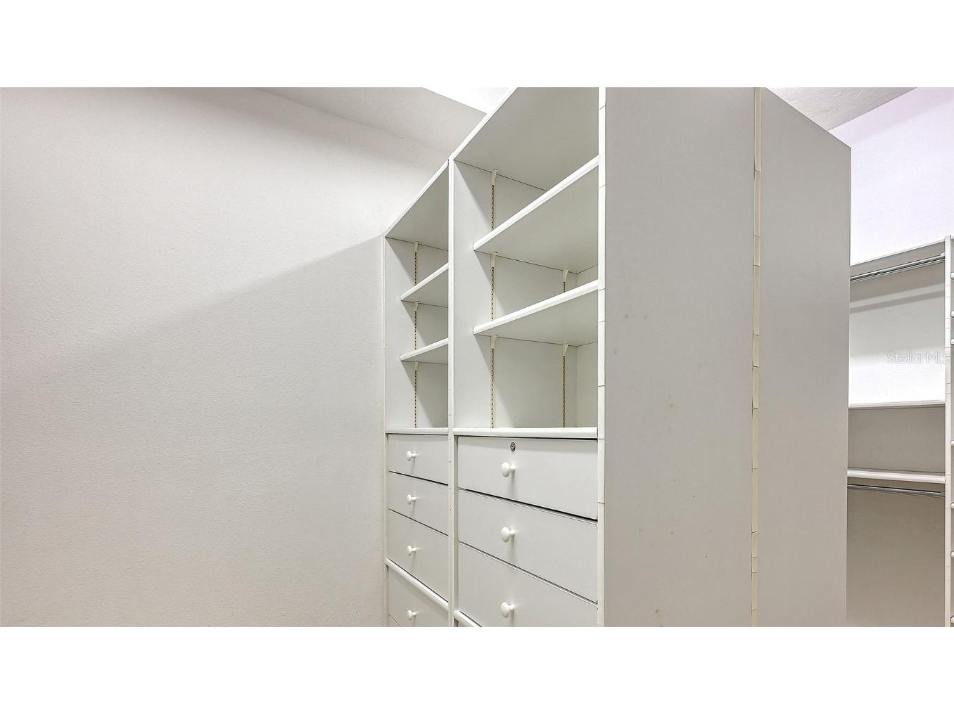 1241 Gulf Of Mexico Drive #804 Longboat Key FL 34228 - GULF OF MEXICO A4669837 image30