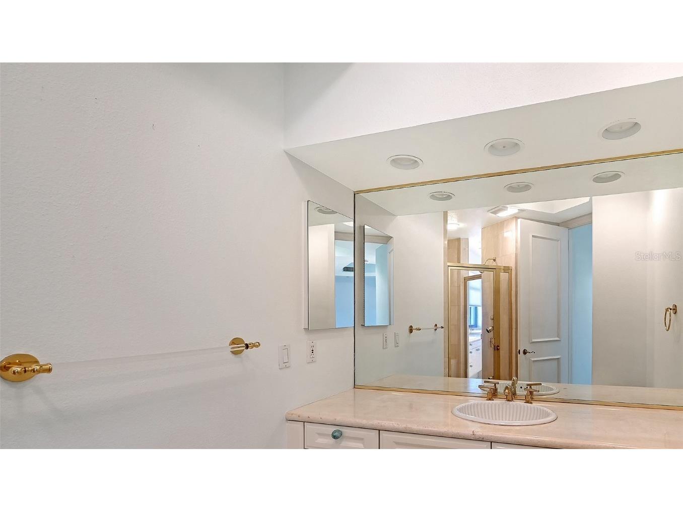 1241 Gulf Of Mexico Drive #804 Longboat Key FL 34228 - GULF OF MEXICO A4669837 image31