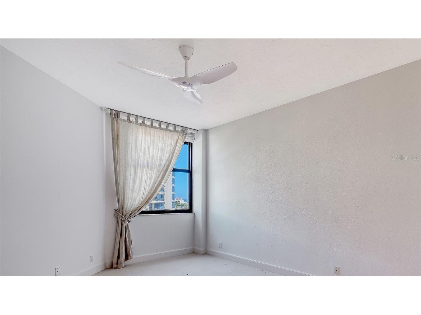 1241 Gulf Of Mexico Drive #804 Longboat Key FL 34228 - GULF OF MEXICO A4669837 image37