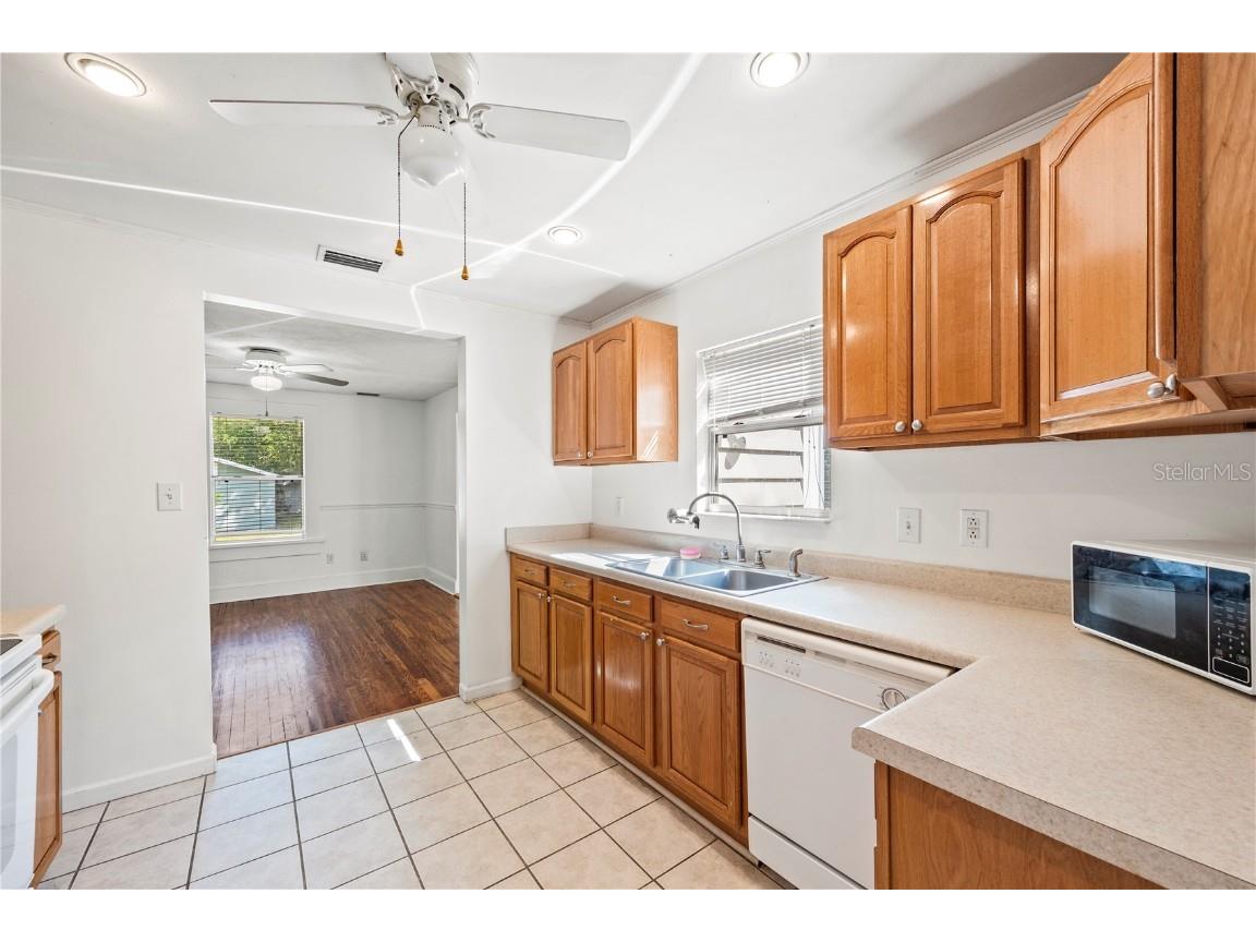 1241 NW 35th Avenue Gainesville FL 32609 GC534528 image12