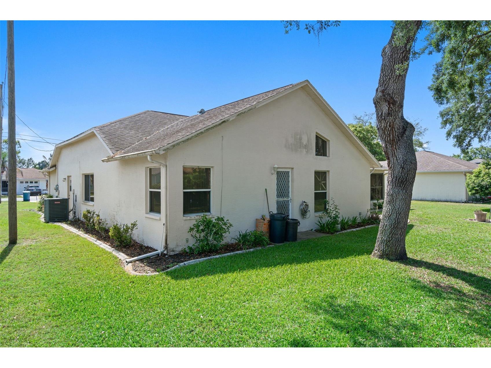 1241 Persian Avenue Spring Hill FL 34608 OM723871 image41