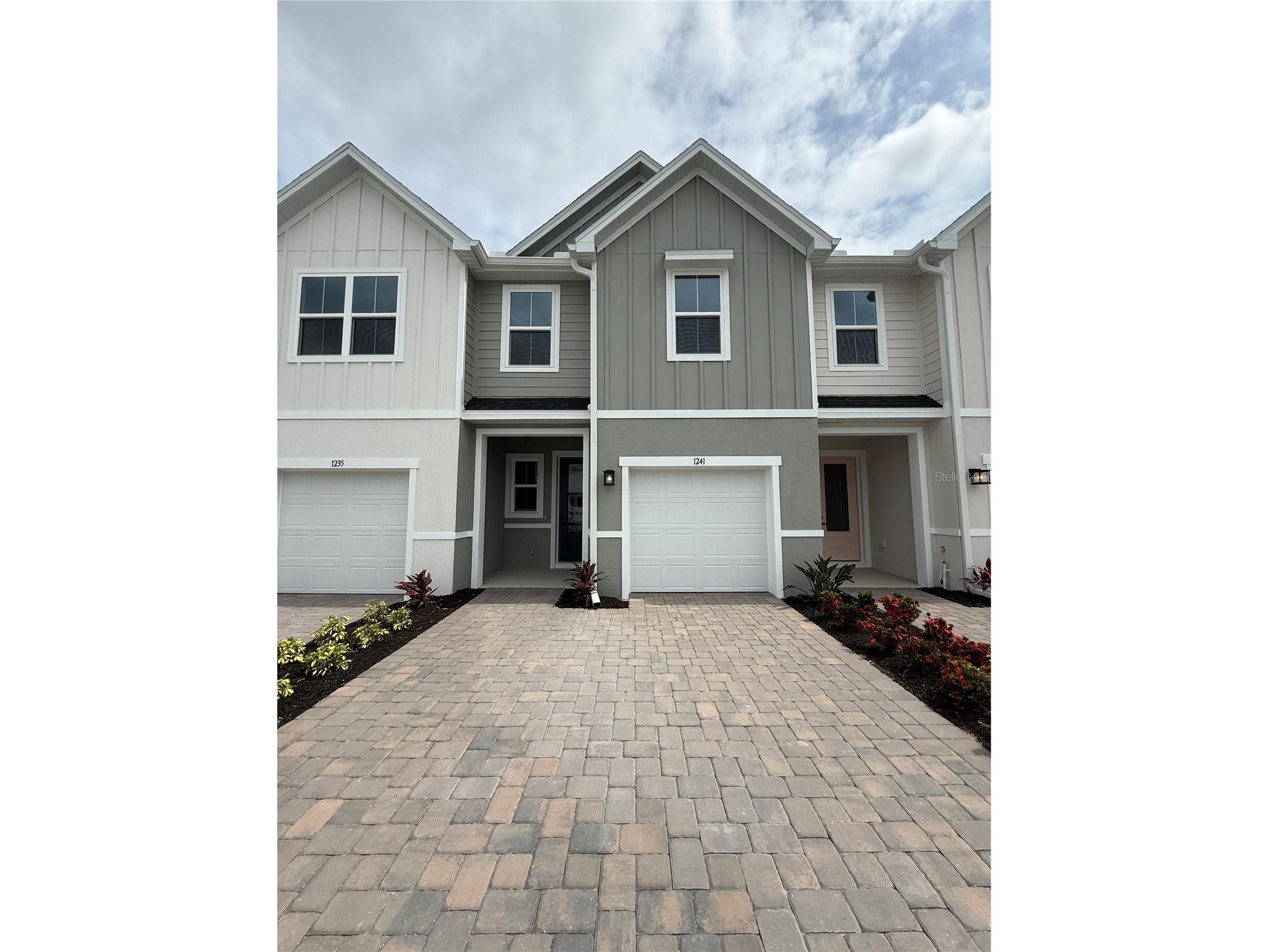 1241 Pineywood Field Drive Davenport FL 33837 W7885335 image1