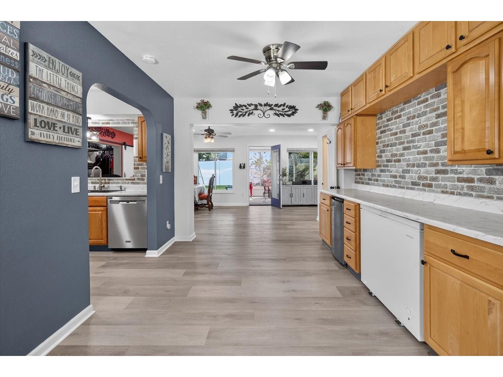 1241 S Lake Drive Clearwater FL 33756 TB8470805 image6