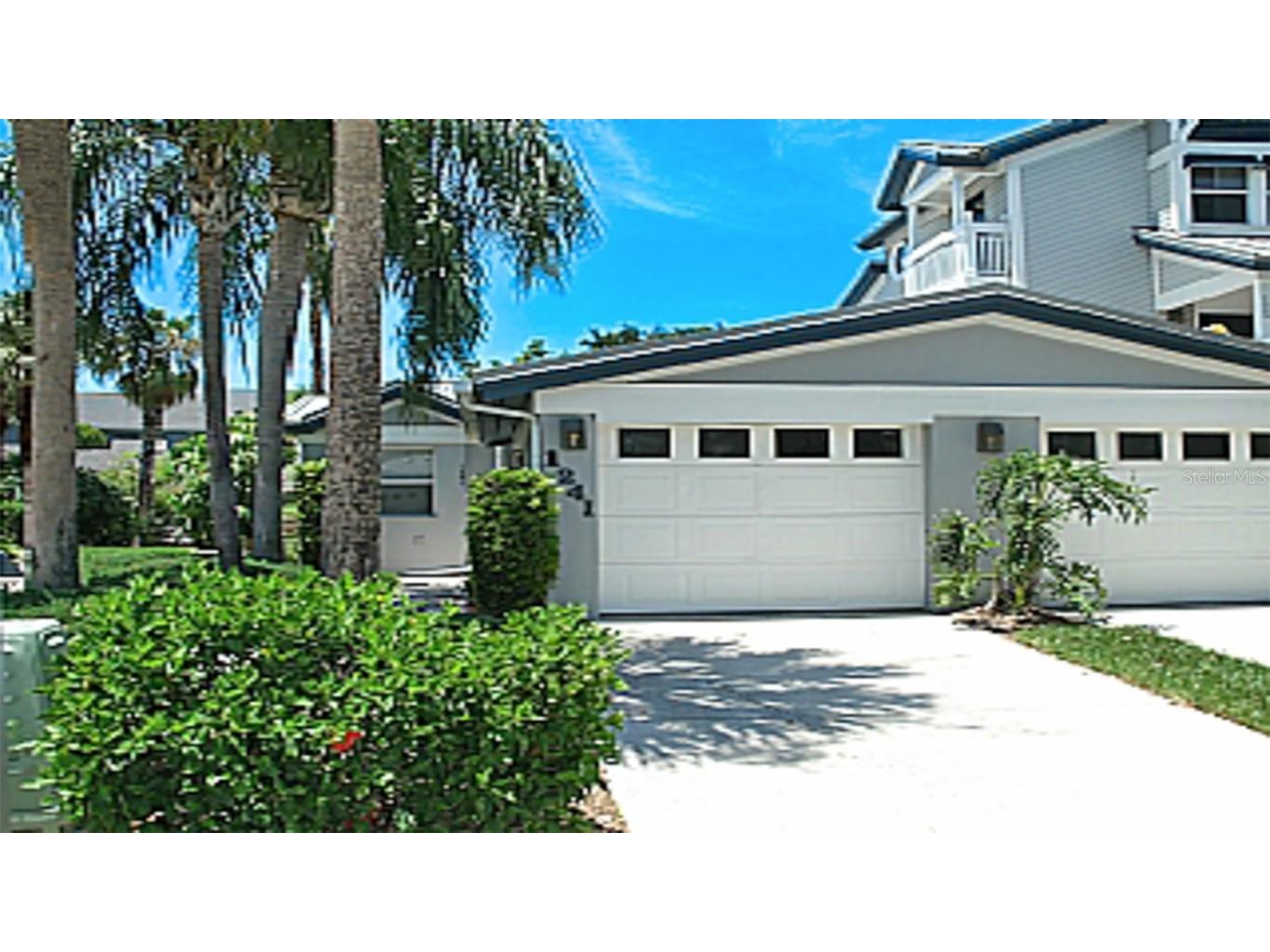 1241 Siesta Bayside Drive #1241-A Sarasota FL 34242 A4588747 image1