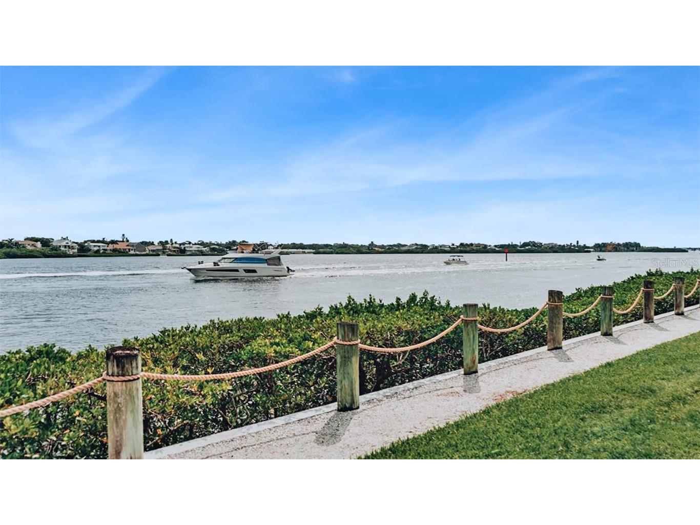 1241 Siesta Bayside Drive #1241-A Sarasota FL 34242 A4588747 image18