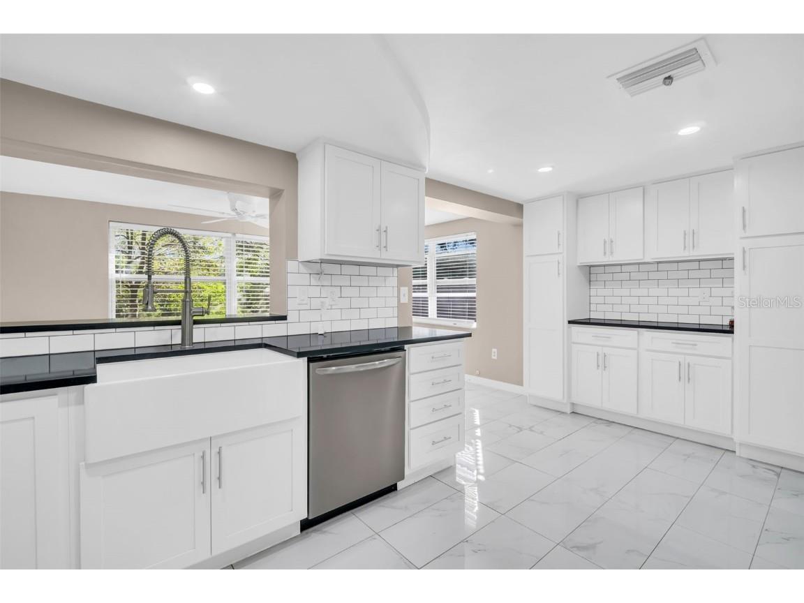 12410 Partridge Hill Row Hudson FL 34667 TB8448529 image10