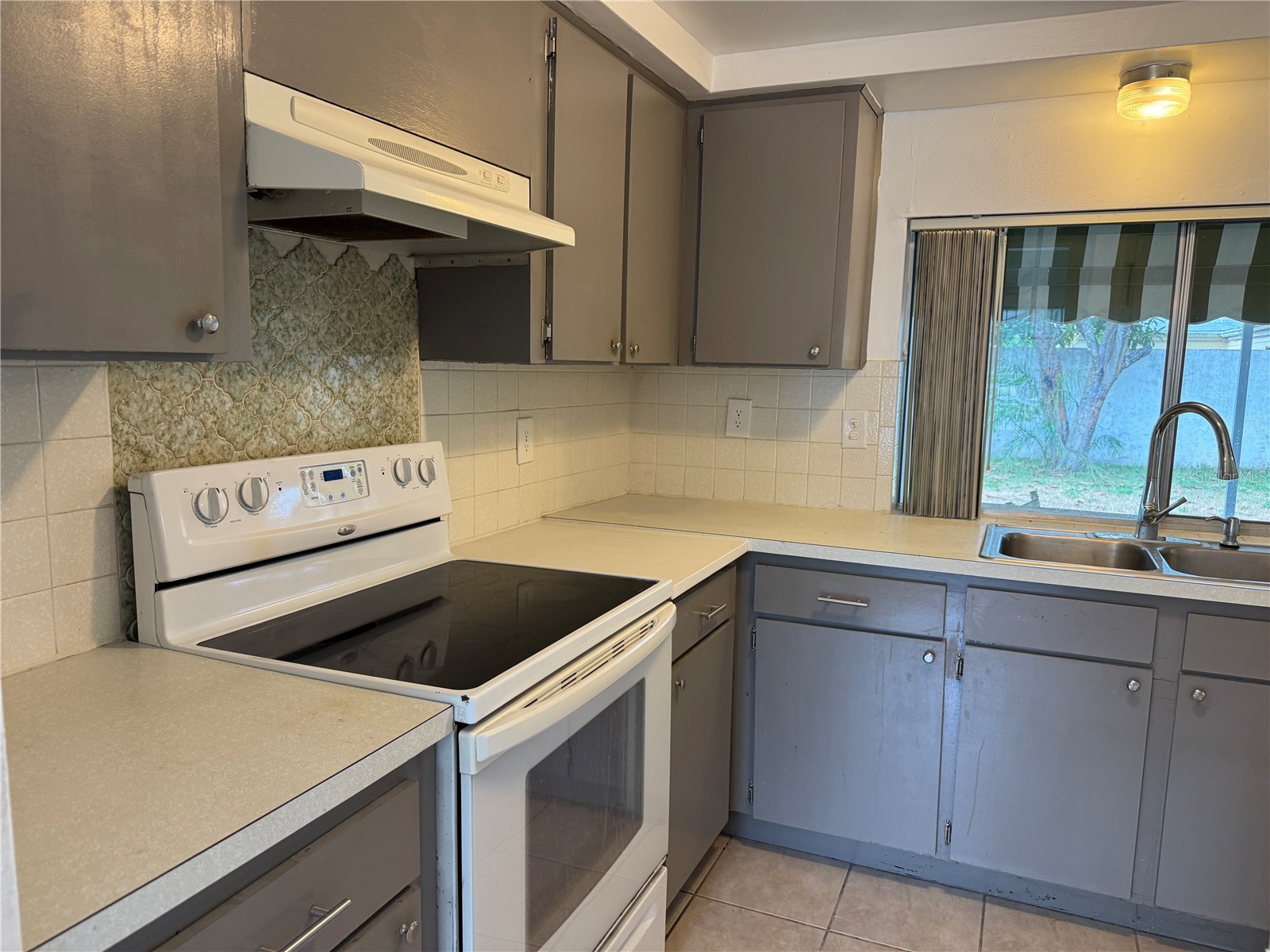 12411 Partridge Hill Row Hudson FL 34667 TB8525865 image3