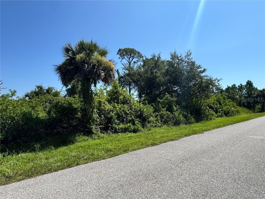 12412 Sunniland Avenue Port Charlotte FL 33981 C7512407 image5