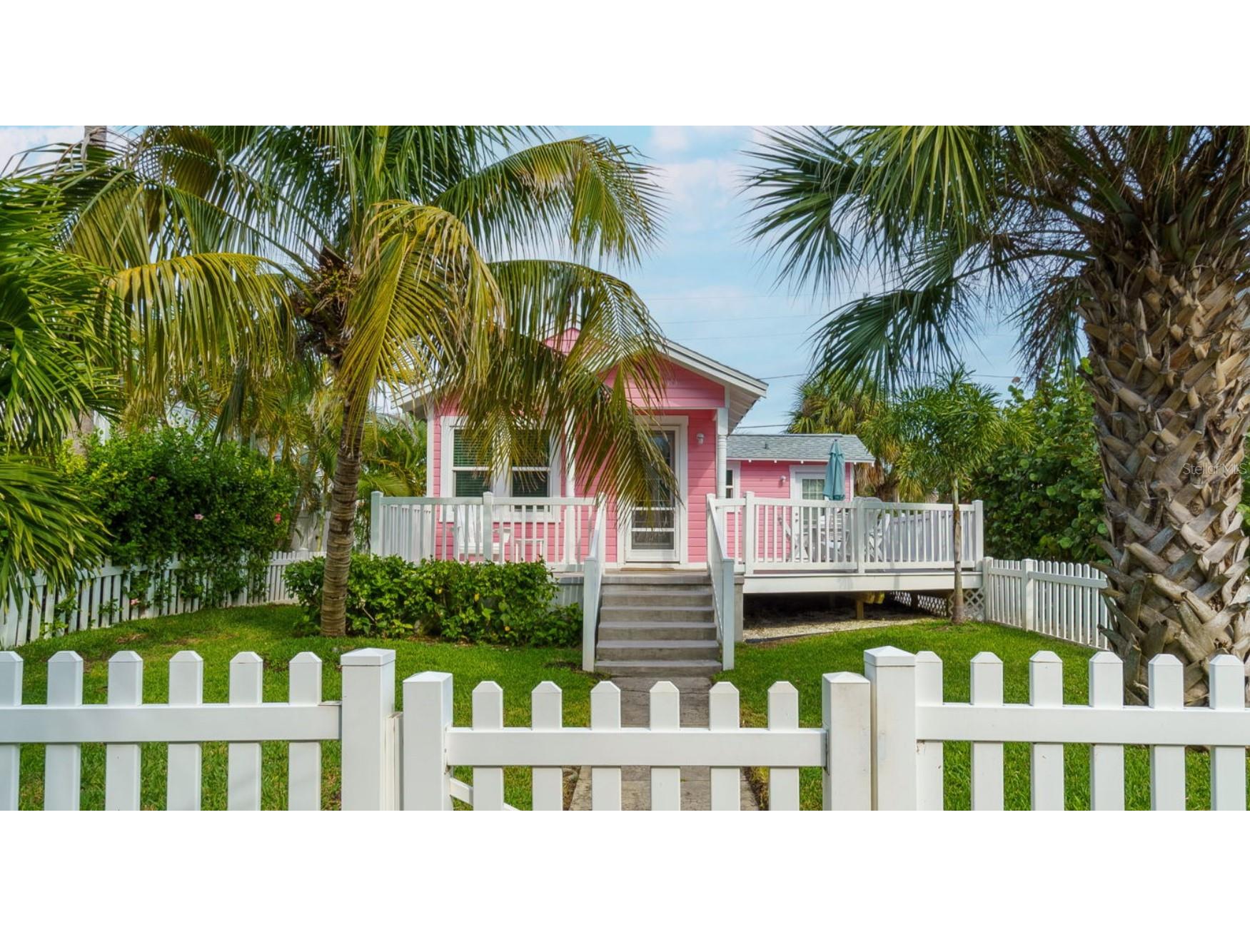 12412 Sunshine Lane Treasure Island FL 33706 TB8460386 image1