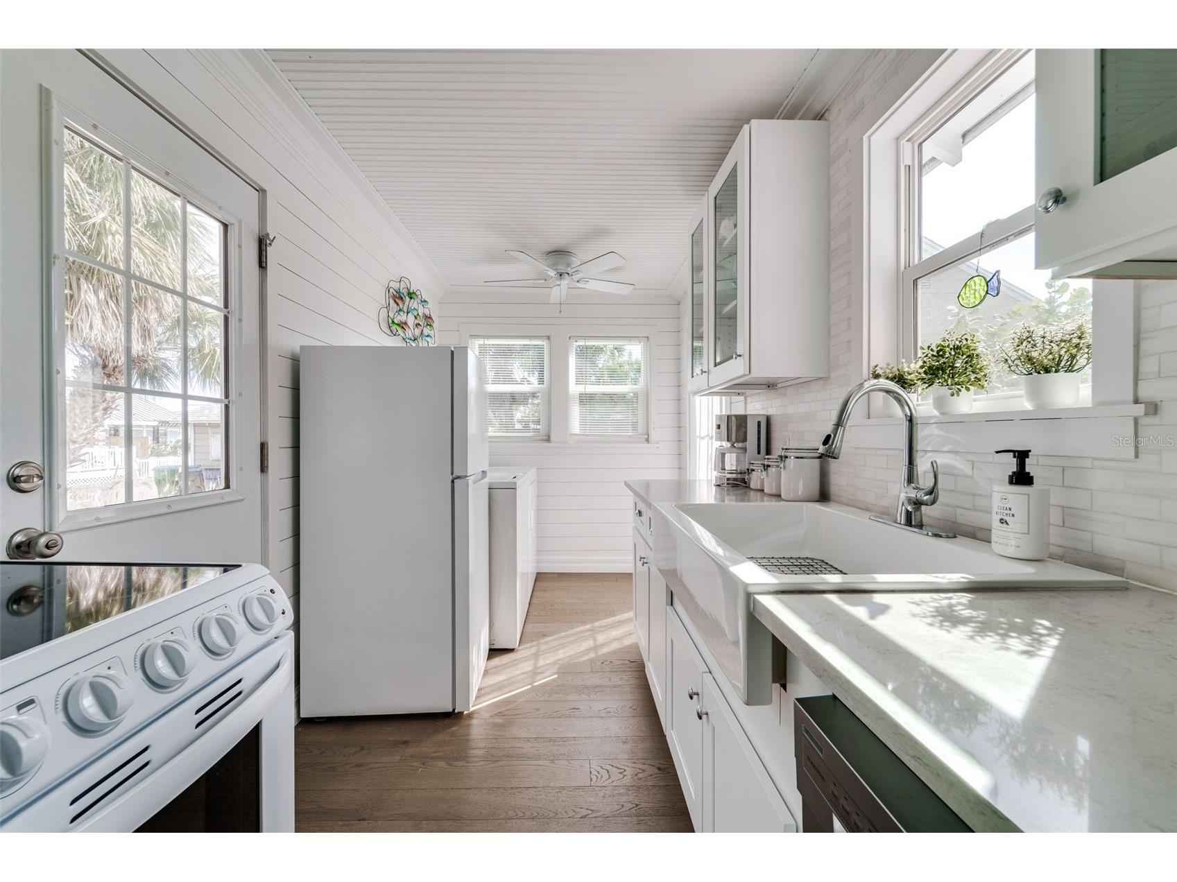 12412 Sunshine Lane Treasure Island FL 33706 TB8460386 image14