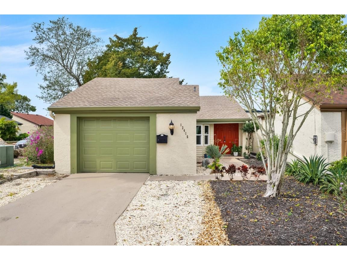 12415 Hitching Post Lane, Hudson, FL, 34667 MLS U8233855 Edina Realty