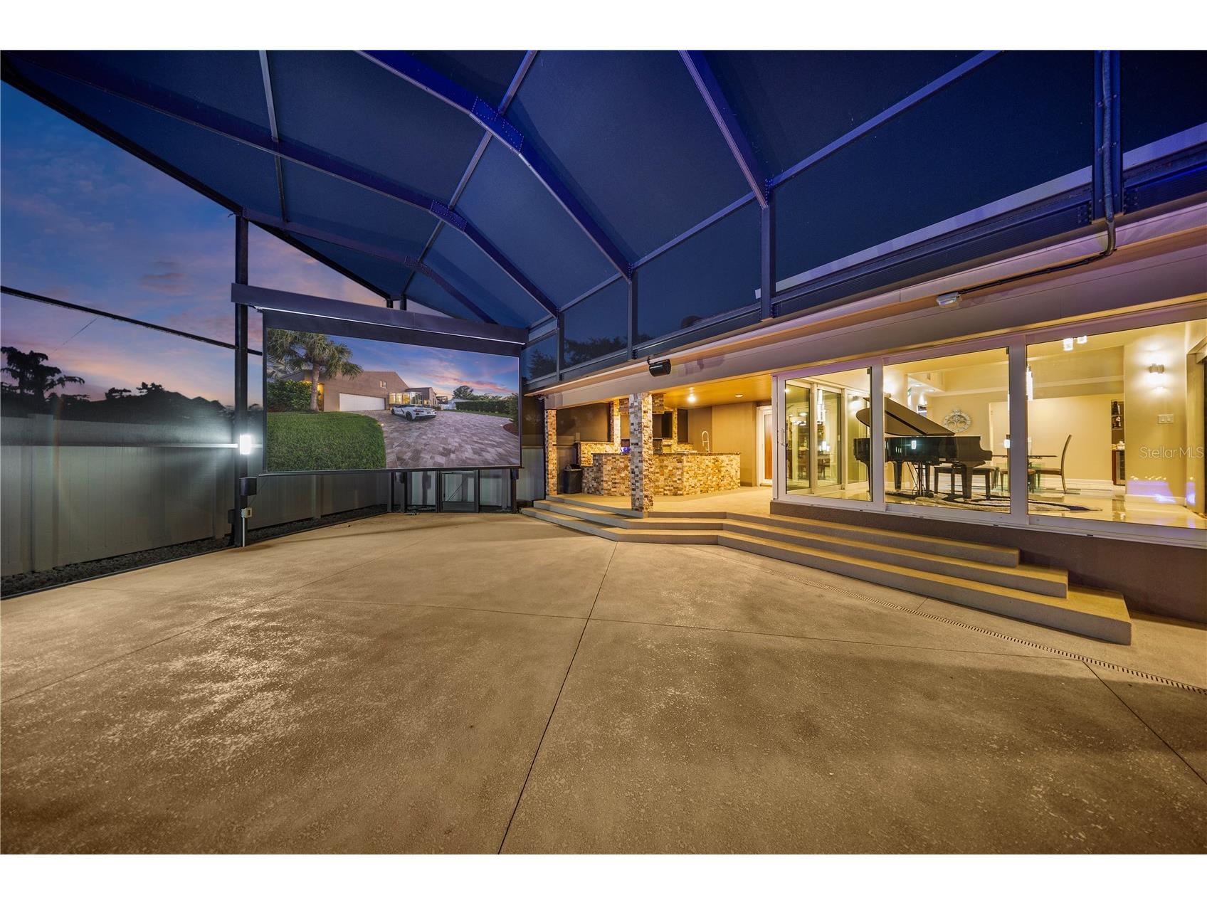 12416 Stillwater Terrace Drive Tampa FL 33618 TB8509406 image43