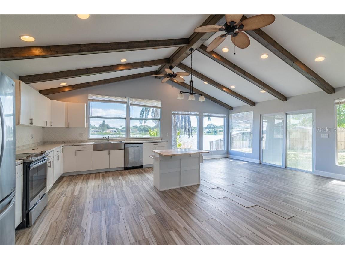 12417 84th Way Largo FL 33773 - SHORE LAKE TB8334690 image3