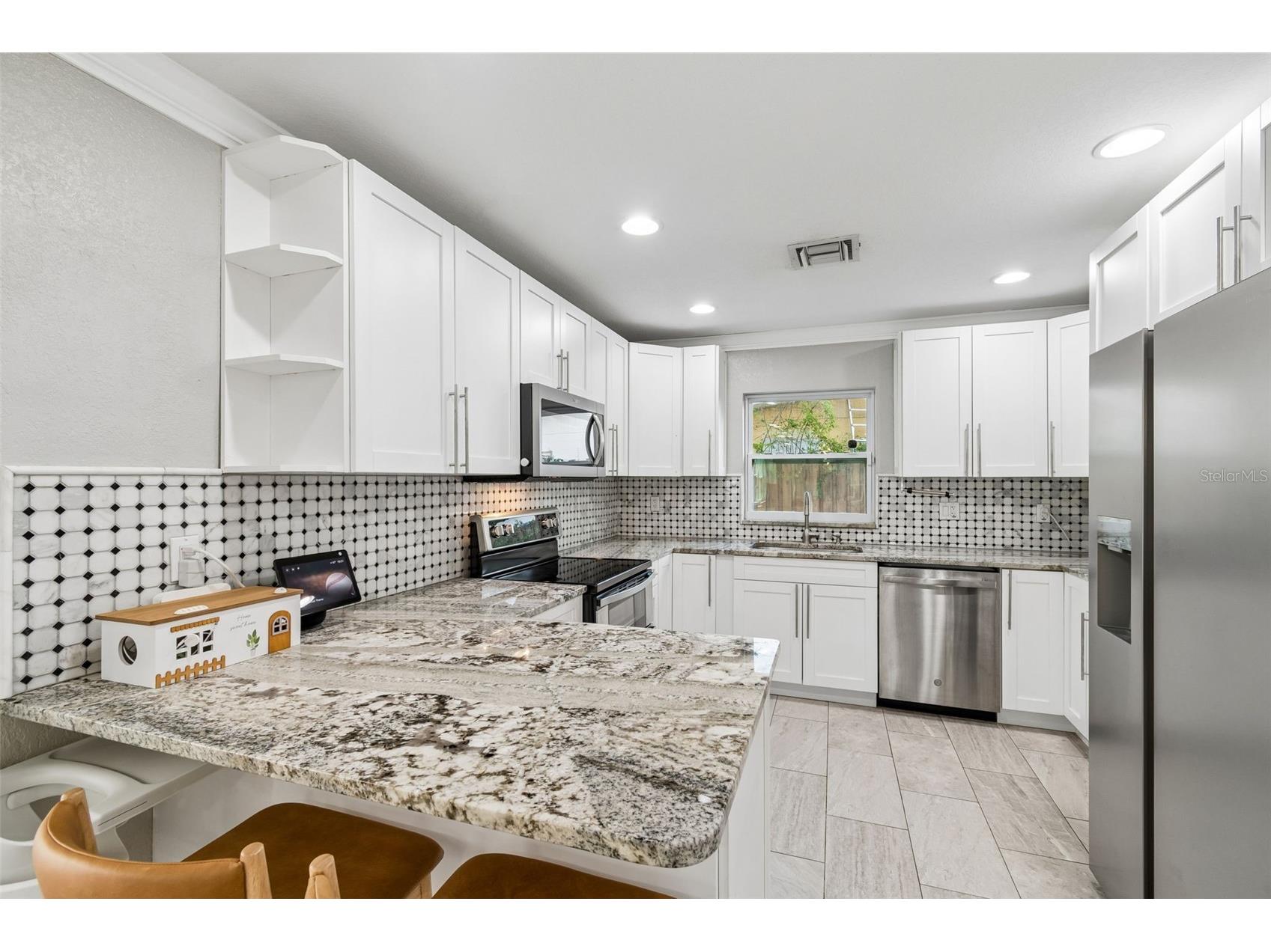 12417 N Rome Avenue Tampa FL 33612 TB8517684 image18