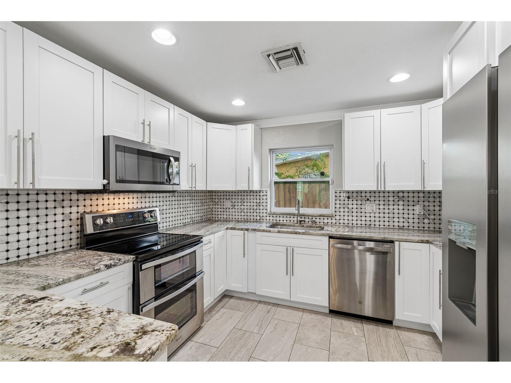 12417 N Rome Avenue Tampa FL 33612 TB8517684 image19