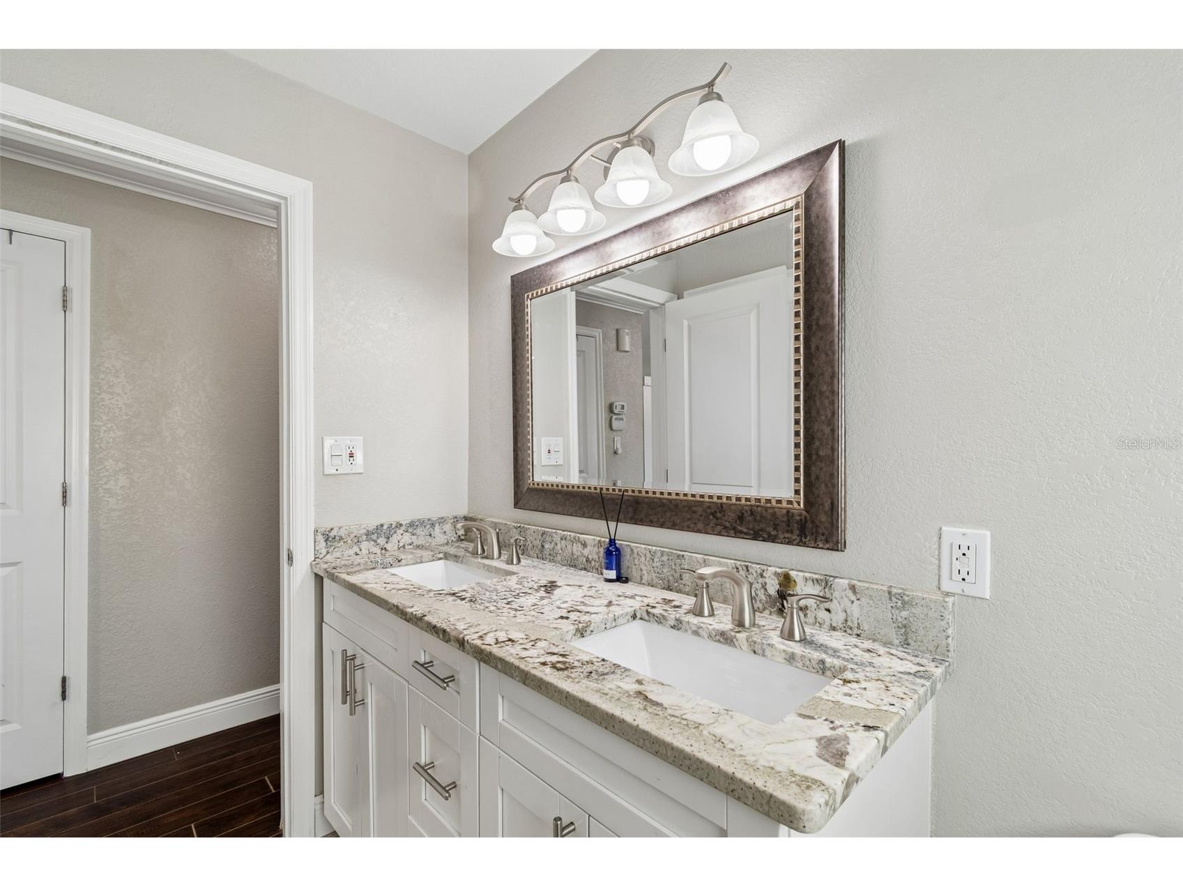 12417 N Rome Avenue Tampa FL 33612 TB8517684 image25