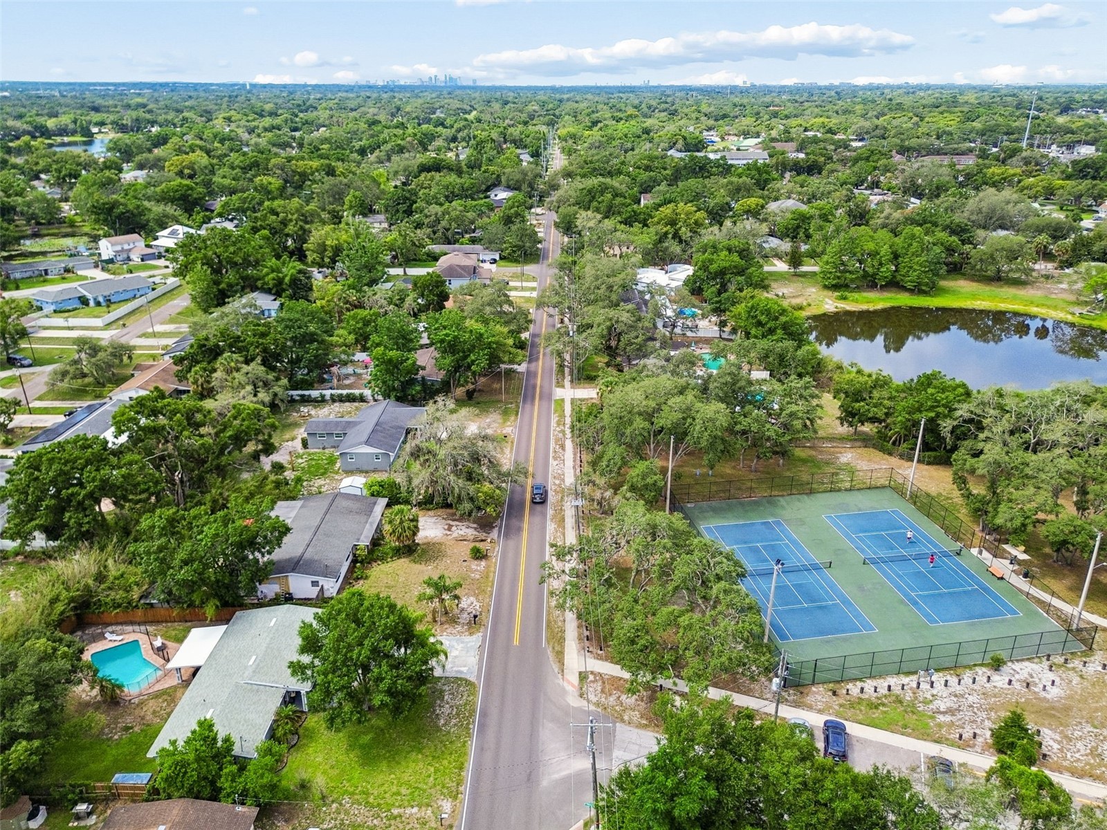 12417 N Rome Avenue Tampa FL 33612 TB8517684 image51