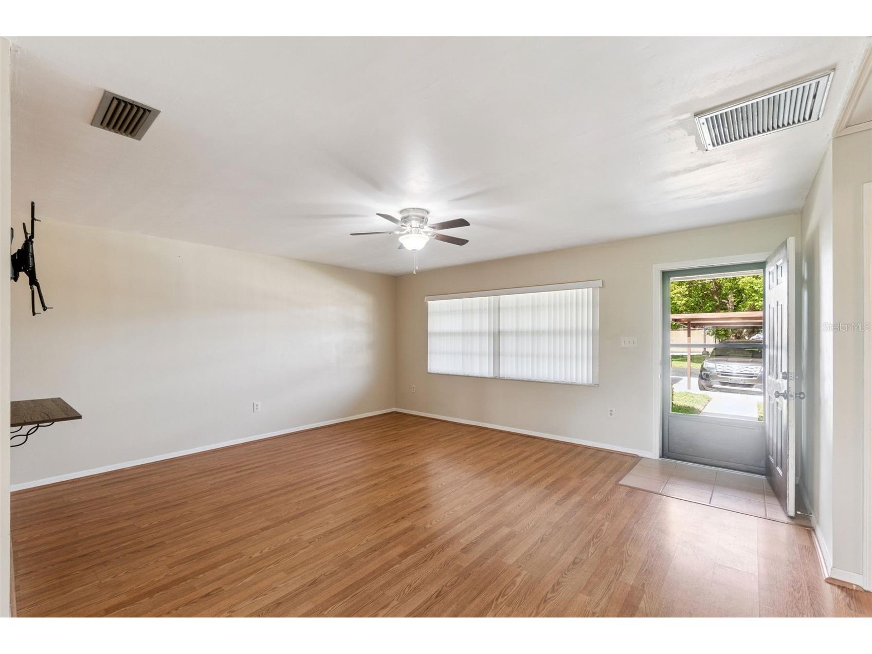12418 Orangewood Circle Tavares FL 32778 G5111062 image4