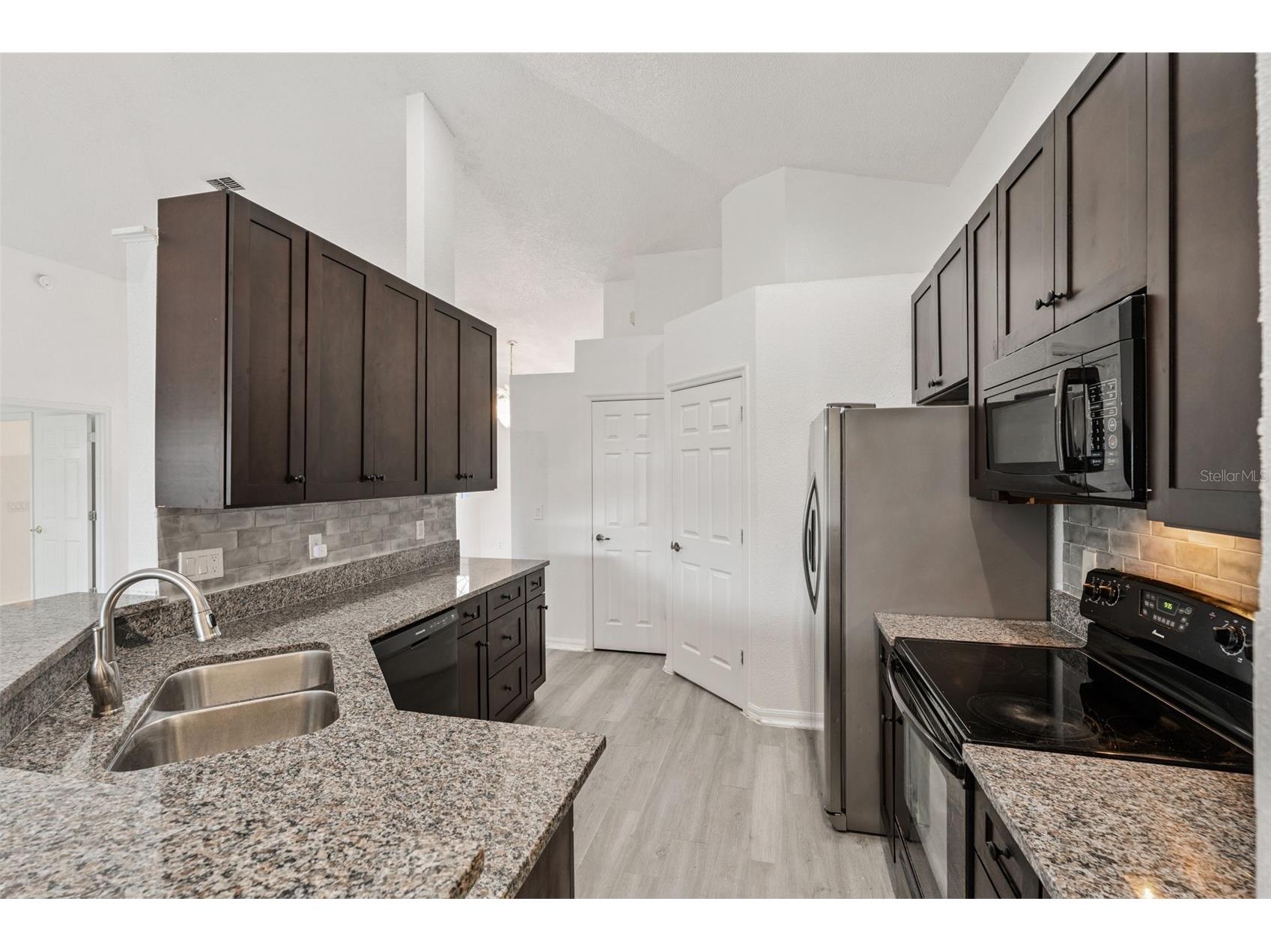 12418 Sion Court Orlando FL 32824 O6405387 image2