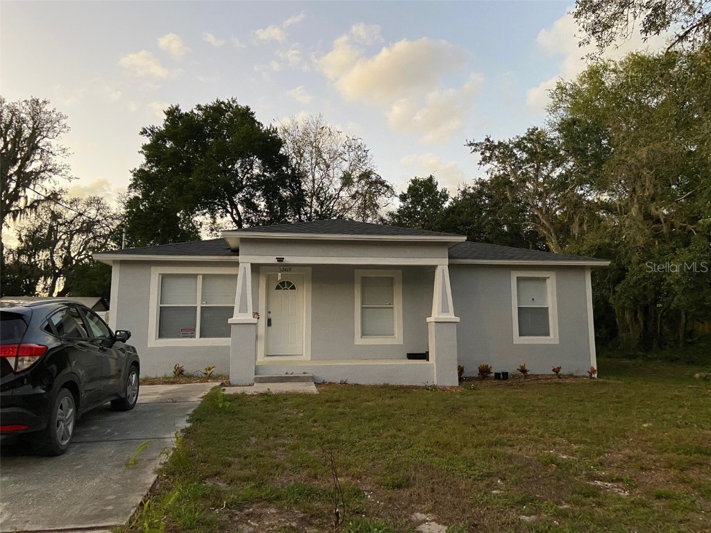 12419 Lamont Avenue New Port Richey FL 34654 - Moon Lake W7876679 image1