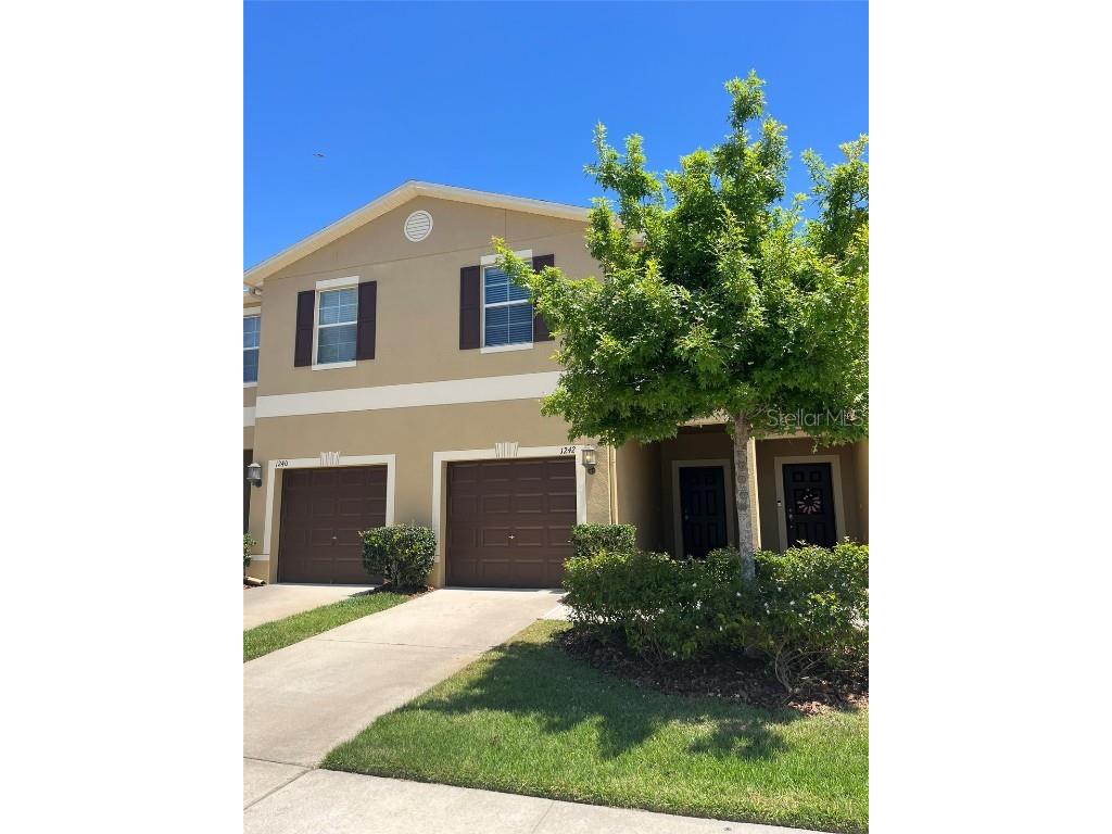 1242 Acadia Harbor Place Brandon FL 33511 TB8455865 image1